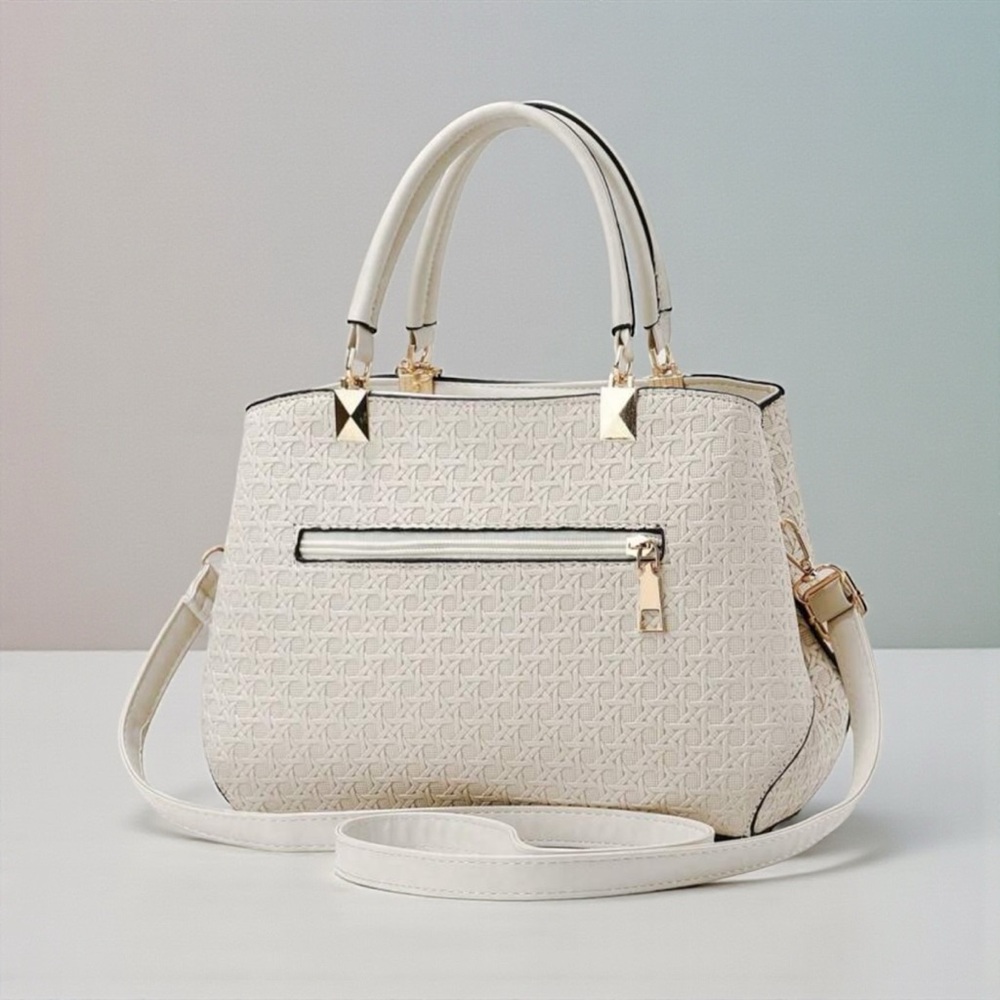 NWT White Handbag Set - Picture 3 of 8